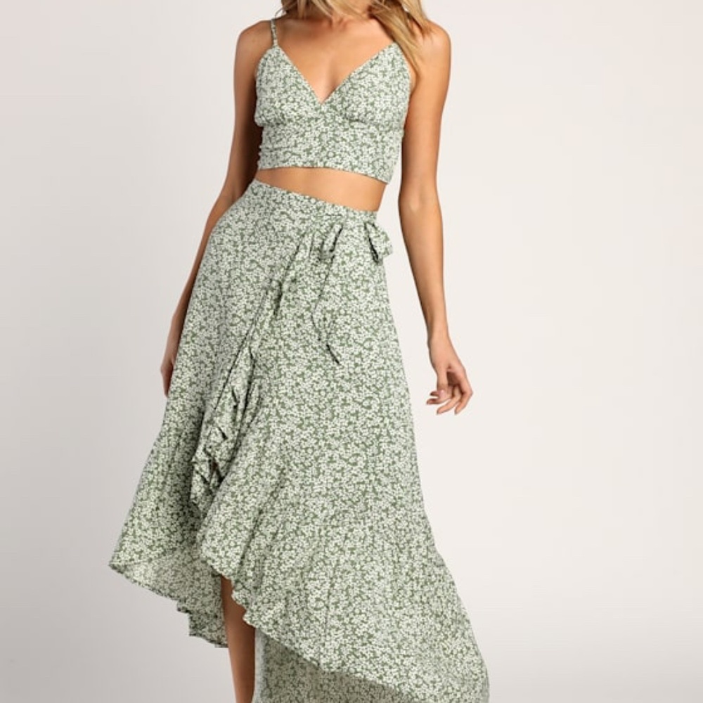 Lulus Summer Romance Sage Green Floral Print Two-piece Midi Dress - Size XS